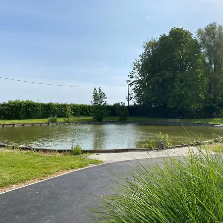 2 Holiday home Blaringhem